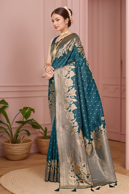 Buy Naintara Bajaj Green Silk Embroidery, Zari V-neck Floral Vine Woven Saree And Blouse Set Buy_Naintara Bajaj_Green Silk Embroidery, Zari V-neck Floral Vine Woven Saree And Blouse Set