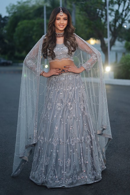 Buy_Swati Wadhwani Couture_Gray Silk, Chiffon Tassels V-neck Hand Embroidered Metallic Grey Lehenga Set 