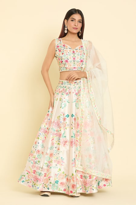 Samyukta Singhania_Cream Silk, Net Sequins, Zari, Rhinestones, Embroidery Rose Print Lehenga Set _Online_at_Aza_Fashions