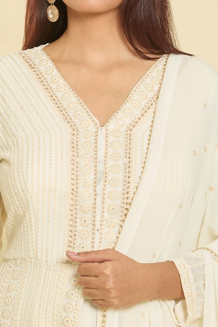 Buy_Samyukta Singhania_White Georgette Sequins, Embroidery V-neck Thread Anarkali Set _Online_at_Aza_Fashions