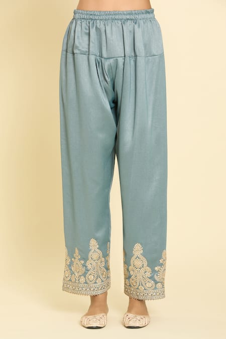 Buy_Samyukta Singhania_Gray Organza, Silk, Chiffon Sequins, Embroidery V-neck Mirror Grey Kurta Set _Online_at_Aza_Fashions