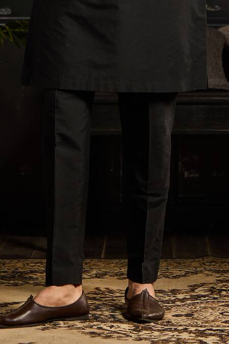 Diyarajvvir_Black Cotton, Silk Embroidery Cutdana Kurta Set _Online_at_Aza_Fashions