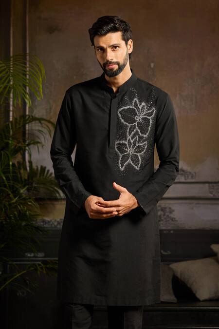 Buy_Diyarajvvir_Black Cotton, Silk Embroidery Cutdana Kurta Set _Online_at_Aza_Fashions