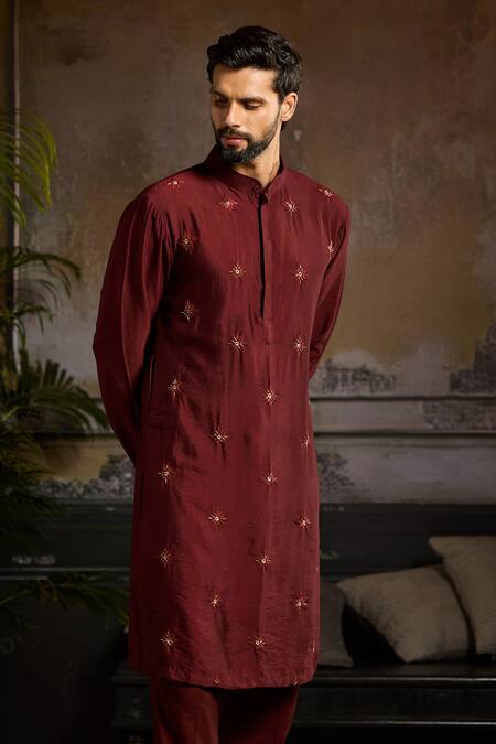 Shop Diyarajvvir Maroon Cotton, Silk Cut Work, Sequins Floral Butti Embroidered Kurta Set Online at Aza Fashions Shop_Diyarajvvir_Maroon Cotton, Silk Cut Work, Sequins Floral Butti Embroidered Kurta Set _Online_at_Aza_Fashions