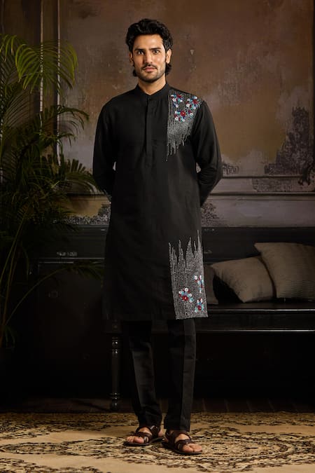 Shop Diyarajvvir Black Cotton Silk Cutdana, Sequin, Placed Floral Embroidered Kurta With Pant at Aza Fashions Shop_Diyarajvvir_Black Cotton Silk Cutdana, Sequin, Placed Floral Embroidered Kurta With Pant _at_Aza_Fashions