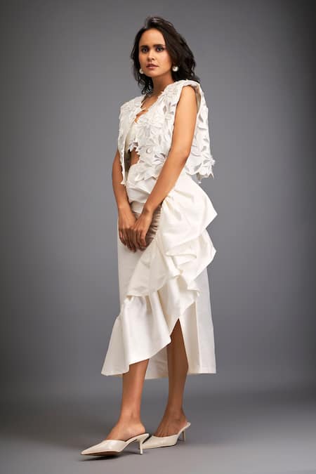 Deepika Arora White Taffeta Applique, Embroidery Open Neck Floral Jacket And Ruched Skirt Set at Aza Fashions Deepika Arora_White Taffeta Applique, Embroidery Open Neck Floral Jacket And Ruched Skirt Set _at_Aza_Fashions