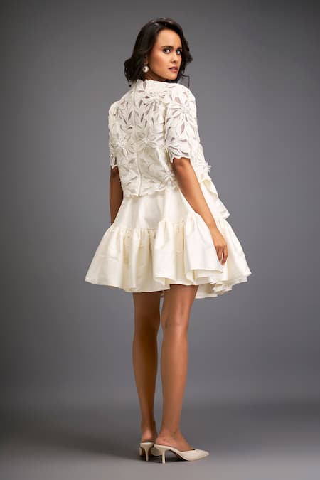 Shop Deepika Arora White Taffeta Floral Closed Applique Top With Tiered Skirt at Aza Fashions Shop_Deepika Arora_White Taffeta Floral Closed Applique Top With Tiered Skirt _at_Aza_Fashions