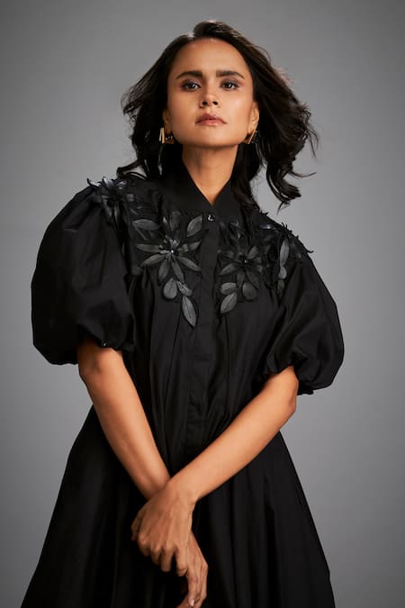 Deepika Arora_Black Cotton Fabric Flowers Collared Floral Applique Mini Dress _Online_at_Aza_Fashions