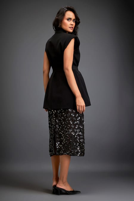 Shop Deepika Arora Black Crepe Sequins Sweetheart Neck 3d Work Blazer And Skirt Set at Aza Fashions Shop_Deepika Arora_Black Crepe Sequins Sweetheart Neck 3d Work Blazer And Skirt Set _at_Aza_Fashions
