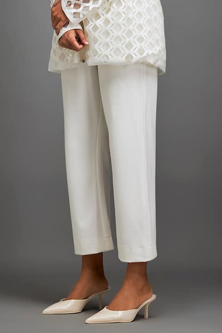 Deepika Arora_White Polyester Round Neck Geometric Cutwork Jacket And Pant Set _Online_at_Aza_Fashions