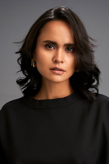 Deepika Arora_Black Polyester Cut Work Round Neck Geometric Applique Midi Dress With Belt _Online_at_Aza_Fashions