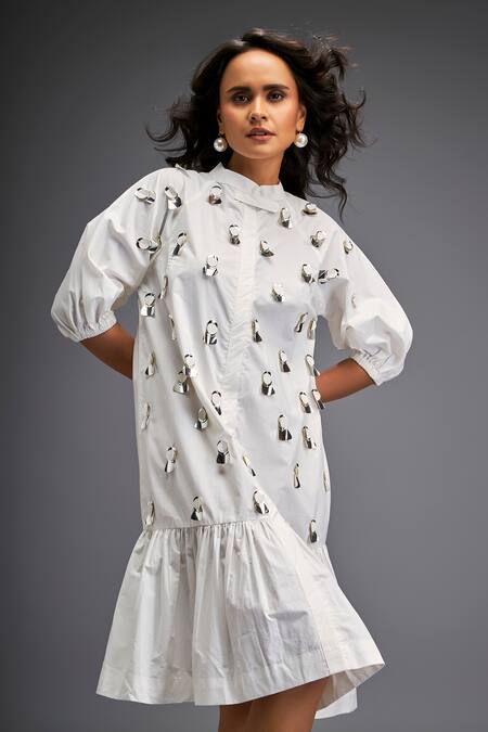 Deepika Arora White Cotton Mandarin Collar Gunmetal Disk Embellished Dress at Aza Fashions Deepika Arora_White Cotton Mandarin Collar Gunmetal Disk Embellished Dress _at_Aza_Fashions