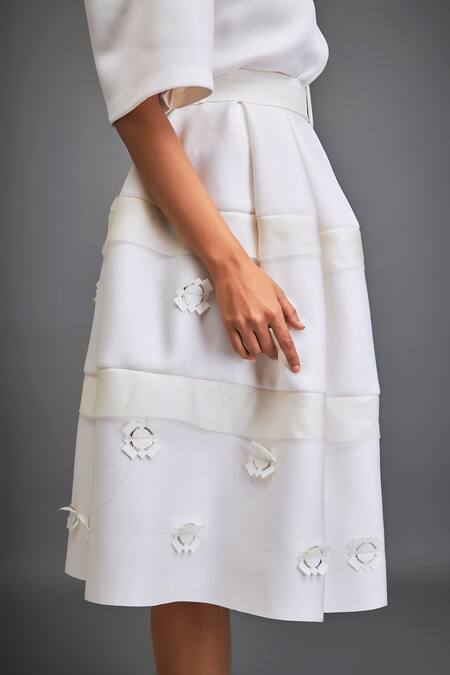 Deepika Arora_White Scuba Floral Collar Neck Bloom Applique Midi Dress With Belt_at_Aza_Fashions