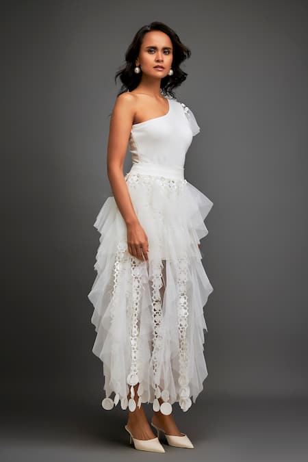 Deepika Arora_White Net Applique One Shoulder Asymmetric Top And Tiered Skirt Set _at_Aza_Fashions