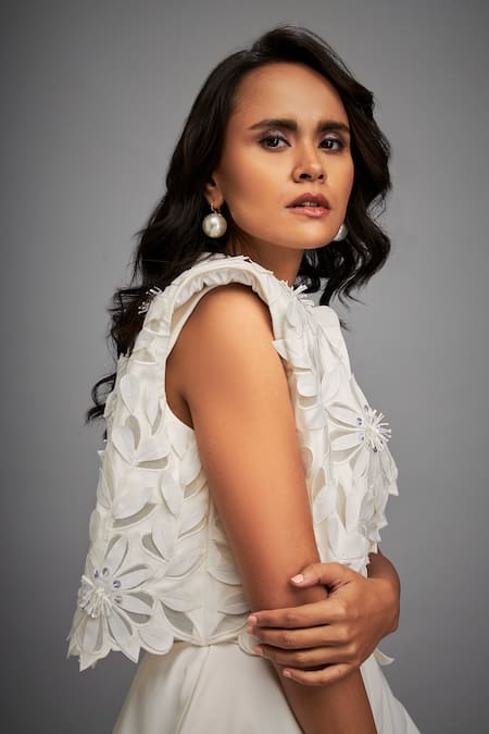 Shop Deepika Arora White Ponte Roma Floral Dress Band Collar, Jacket Open Tiered With Applique Online at Aza Fashions Shop_Deepika Arora_White Ponte Roma Floral Dress Band Collar, Jacket Open Tiered With Applique _Online_at_Aza_Fashions