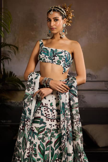 Diyarajvvir Green Organza, Crepe, Linen Embroidery One Shoulder Bloom Print Lehenga Set Online at Aza Fashions Diyarajvvir_Green Organza, Crepe, Linen Embroidery One Shoulder Bloom Print Lehenga Set _Online_at_Aza_Fashions