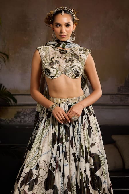 Diyarajvvir White Organza, Linen Embroidery Round Neck Leaf Print And Embellished Lehenga Set Online at Aza Fashions Diyarajvvir_White Organza, Linen Embroidery Round Neck Leaf Print And Embellished Lehenga Set _Online_at_Aza_Fashions