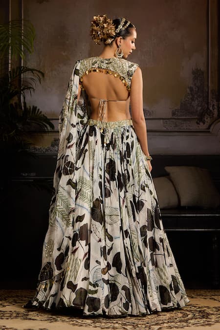 Shop Diyarajvvir White Organza, Linen Embroidery Round Neck Leaf Print And Embellished Lehenga Set at Aza Fashions Shop_Diyarajvvir_White Organza, Linen Embroidery Round Neck Leaf Print And Embellished Lehenga Set _at_Aza_Fashions