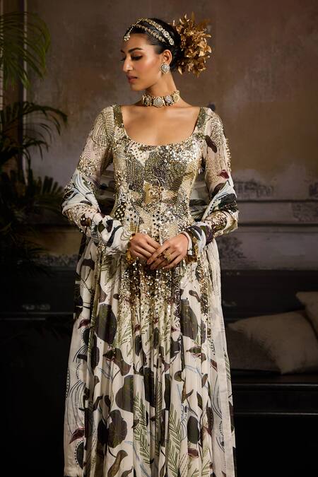 Diyarajvvir White Georgette Sequins, Embroidery Leaf Jaal Print Anarkali Set With Dupatta Online at Aza Fashions Diyarajvvir_White Georgette Sequins, Embroidery Leaf Jaal Print Anarkali Set With Dupatta _Online_at_Aza_Fashions