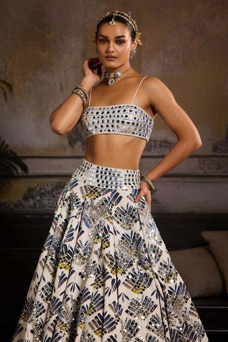 Diyarajvvir Silver Satin, Lycra, Tulle, Crepe Mirrors, Sequins Butta Leaf Print Lehenga Set Online at Aza Fashions Diyarajvvir_Silver Satin, Lycra, Tulle, Crepe Mirrors, Sequins Butta Leaf Print Lehenga Set _Online_at_Aza_Fashions