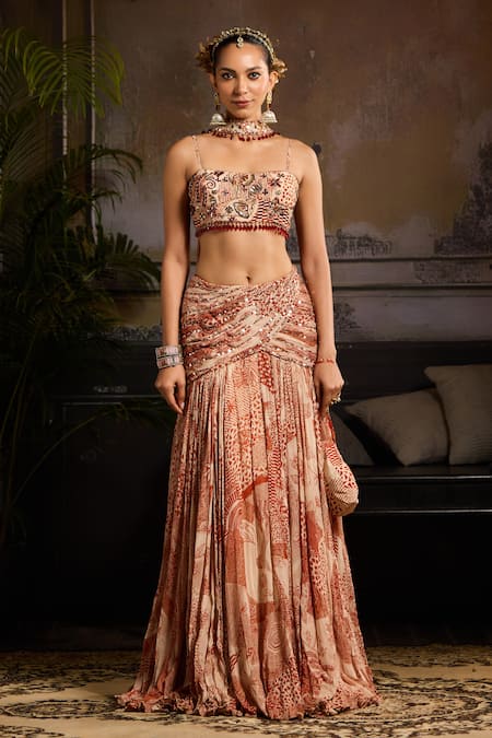 Buy Diyarajvvir Beige Crepe, Georgette, Linen Gulbahar Print Ruched Waist Lehenga Set Online at Aza Fashions Buy_Diyarajvvir_Beige Crepe, Georgette, Linen Gulbahar Print Ruched Waist Lehenga Set _Online_at_Aza_Fashions