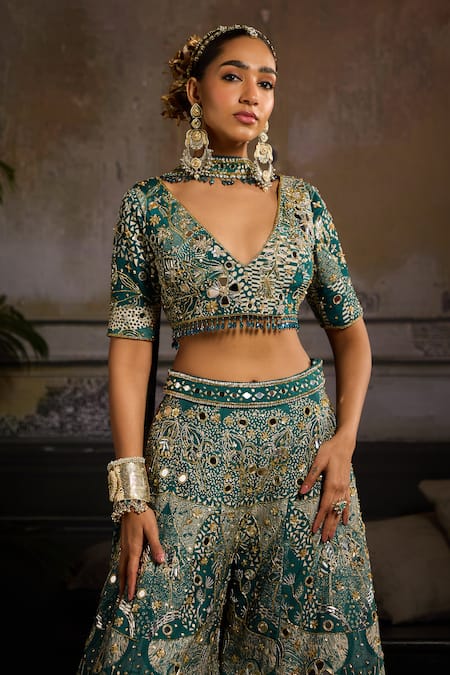 Buy Diyarajvvir Green Raw Silk, Crepe, Georgette, Lining Shantoon Print Blouse And Sharara Set Online at Aza Fashions Buy_Diyarajvvir_Green Raw Silk, Crepe, Georgette, Lining Shantoon Print Blouse And Sharara Set _Online_at_Aza_Fashions