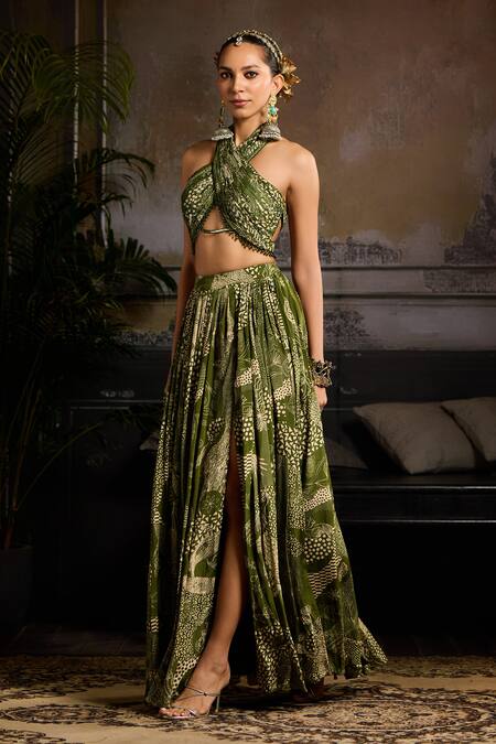 Buy Diyarajvvir Green Georgette Beads, Cut Work, Abstract Jaal Print Blouse And Slit Skirt Set Online at Aza Fashions Buy_Diyarajvvir_Green Georgette Beads, Cut Work, Abstract Jaal Print Blouse And Slit Skirt Set _Online_at_Aza_Fashions