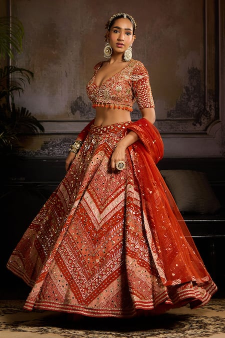 Buy_Diyarajvvir_Orange Crepe, Lining Shantoon Chevron, Mirror, Sequin, Bead, Print Lehenga Set _Online_at_Aza_Fashions