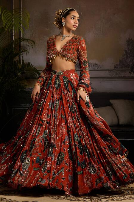 Buy Diyarajvvir Orange Organza, Georgette, Lining Shantoon Leaf, Print Pleated Lehenga Set Online at Aza Fashions Buy_Diyarajvvir_Orange Organza, Georgette, Lining Shantoon Leaf, Print Pleated Lehenga Set _Online_at_Aza_Fashions