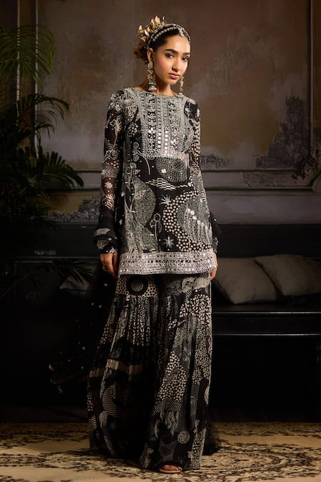 Diyarajvvir Black Georgette, Lining Shantoon Mirror, Print Straight Kurta Gharara Set Online at Aza Fashions Diyarajvvir_Black Georgette, Lining Shantoon Mirror, Print Straight Kurta Gharara Set _Online_at_Aza_Fashions
