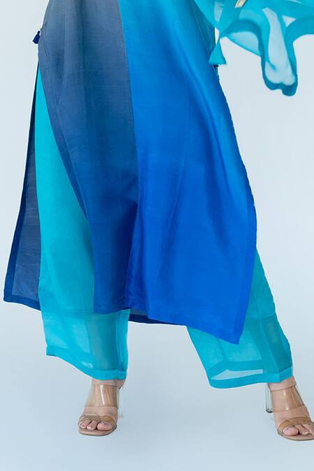Meghna Panchmatia_Blue Dupatta Silk Organza, Pant Silk, Kurta Ombre Straight Set _at_Aza_Fashions