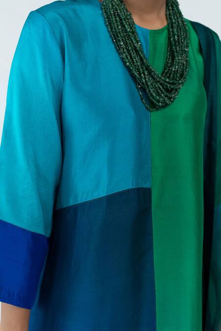 Buy_Meghna Panchmatia_Blue Crepe, , Organza Tassels Ombre Color Block Straight Kurta Set _Online_at_Aza_Fashions