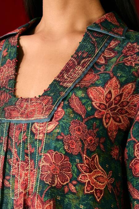 Buy_Sue Mue_Green Linen Embroidery, Beads Collared Floral Print Top And Pant Set 