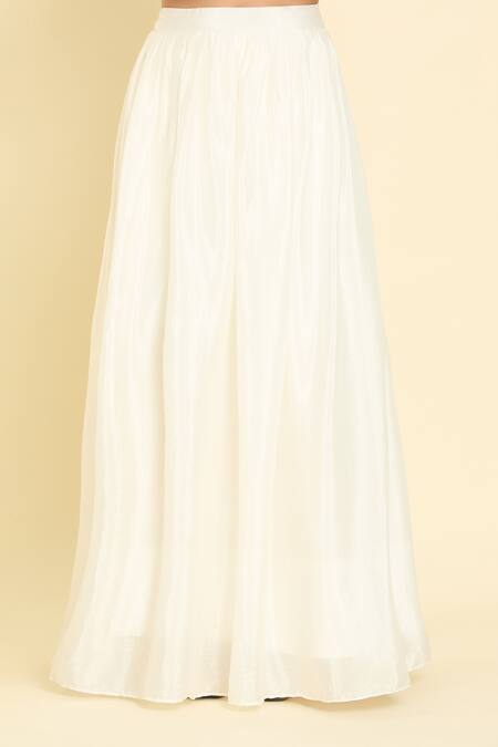 Buy Naintara Bajaj Off White Chinon, Lining Shantoon Sequin, Thread Floral Embroidered Skirt Set Buy_Naintara Bajaj_Off White Chinon, Lining Shantoon Sequin, Thread Floral Embroidered Skirt Set