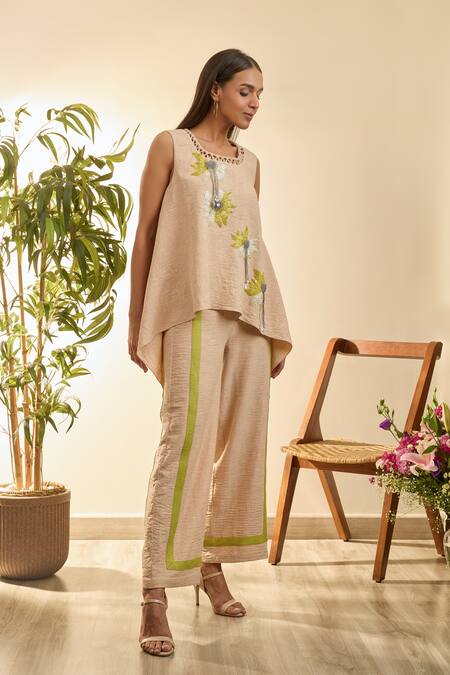 Babita Malkani Beige Linen Embroidery Round Neck Mosaic Floral Tunic And Pant Set at Aza Fashions Babita Malkani_Beige Linen Embroidery Round Neck Mosaic Floral Tunic And Pant Set _at_Aza_Fashions