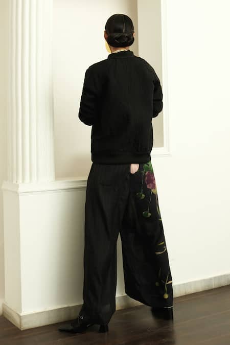 Shop OFRIDA Multi Color Silk, Cotton Multicolor Reversible Floral Quilted Bomber Jacket at Aza Fashions Shop_OFRIDA_Multi Color Silk, Cotton Multicolor Reversible Floral Quilted Bomber Jacket _at_Aza_Fashions