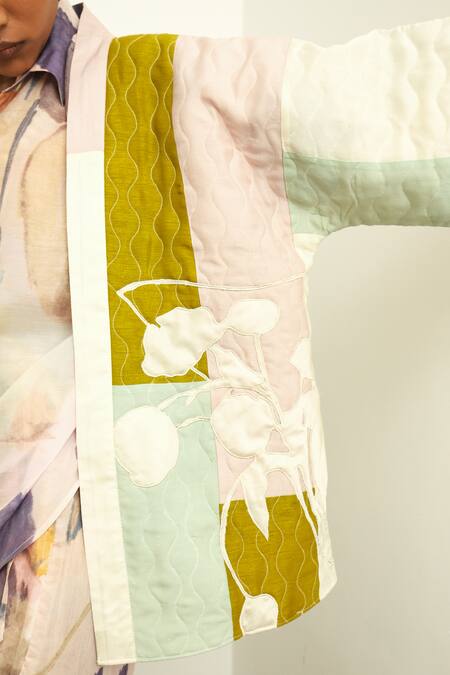 Buy_OFRIDA_Multi Color Silk Applique Open Neck Floral Quilted Kimono Jacket _Online_at_Aza_Fashions