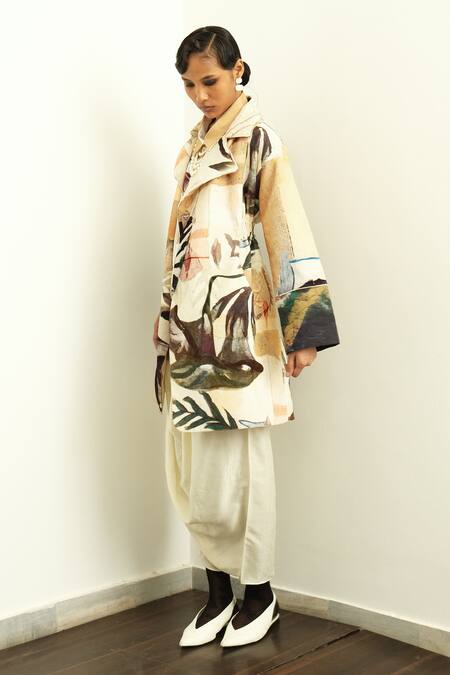 OFRIDA Multi Color Corduroy Floral Collar Ambiflora Printed Jacket Online at Aza Fashions OFRIDA_Multi Color Corduroy Floral Collar Ambiflora Printed Jacket_Online_at_Aza_Fashions