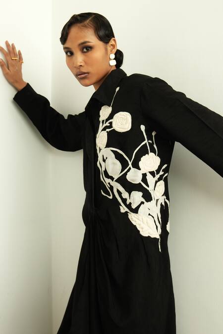 Buy_OFRIDA_Black Silk Applique Collared Floral Quilted Raw Maxi Dress_Online_at_Aza_Fashions