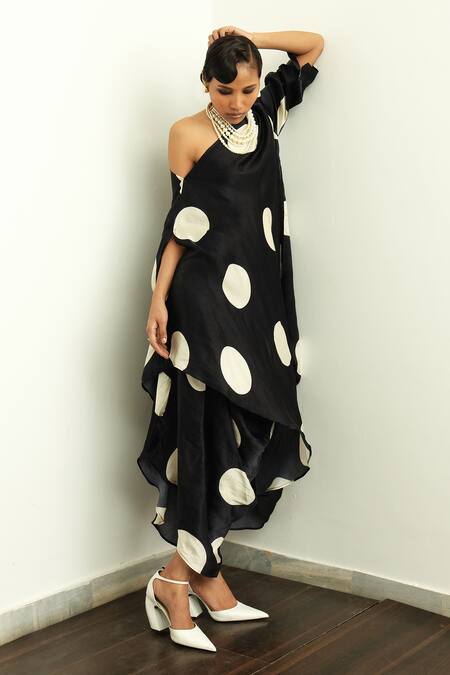Buy_OFRIDA_Beige Gajji Silk Polka Dot Asymmetric Print Draped Dress With Skirt_Online_at_Aza_Fashions