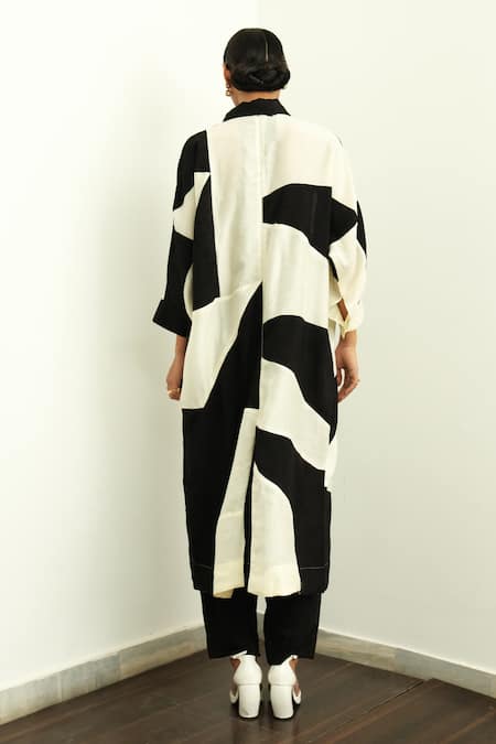 Shop OFRIDA Beige Silk Collared Stardust Print Tunic And Pant Set at Aza Fashions Shop_OFRIDA_Beige Silk Collared Stardust Print Tunic And Pant Set _at_Aza_Fashions