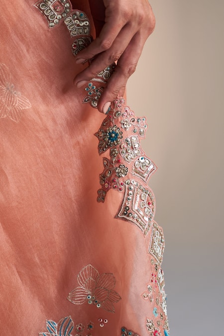 Buy Osaa By Adarsh Peach Organza Dori, Aari, French Knot, Zardozi Round Work Saree With Blouse Online at Aza Fashions Buy_Osaa By Adarsh_Peach Organza Dori, Aari, French Knot, Zardozi Round Work Saree With Blouse_Online_at_Aza_Fashions