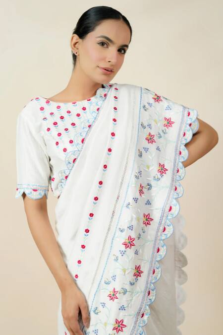 Tilsim By Sagarika Mehrotra White Chanderi Thread Round Mountain Angelica Embroidered Saree With Blouse Online at Aza Fashions Tilsim By Sagarika Mehrotra_White Chanderi Thread Round Mountain Angelica Embroidered Saree With Blouse _Online_at_Aza_Fashions