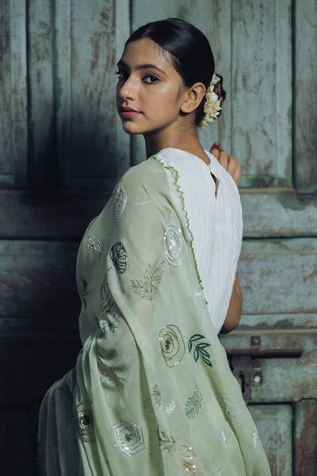 Tilsim By Sagarika Mehrotra Inika Rosa Bloom Embroidered Saree With Blouse 