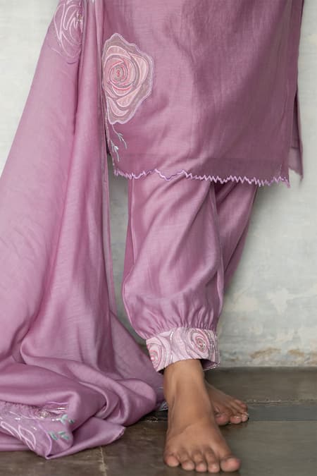 Tilsim By Sagarika Mehrotra_Purple Organza, Mal Chanderi Rosa Boat Neck Kaia Embroidered Kurta Set _Online_at_Aza_Fashions