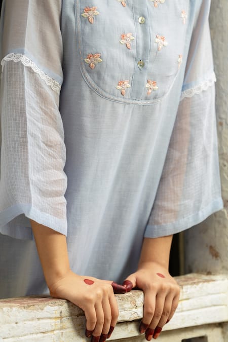 Shop_Tilsim By Sagarika Mehrotra_Blue Kota Doria, Chanderi Embroidery, Lace Collared Bloom Motif Kurta Set _Online_at_Aza_Fashions