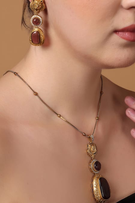 Dugran By Dugristyle_Gold Plated Stones Designer Tiger Pendant Necklace Set _at_Aza_Fashions