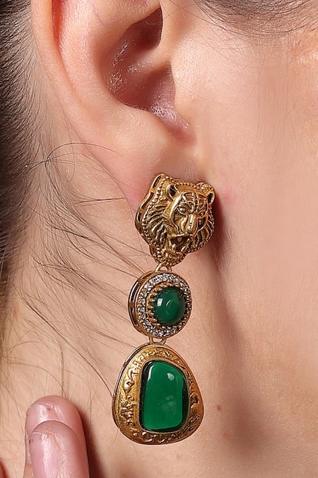 Buy_Dugran By Dugristyle_Gold Plated Pearls, Metallic Thread, Stones Tiger Design Pendant Necklace Set _Online_at_Aza_Fashions