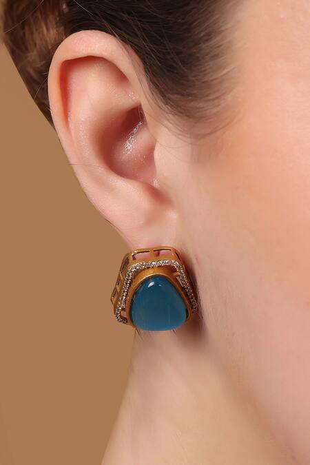 Dugran By Dugristyle_Blue Stones Gold Plated Prism Pendant Necklace Set _Online_at_Aza_Fashions