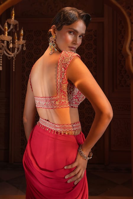 Buy Maisolos Red Net, Georgette Sequins, Embroidery Sweetheart Floret Pre-draped Saree Set Online at Aza Fashions Buy_Maisolos_Red Net, Georgette Sequins, Embroidery Sweetheart Floret Pre-draped Saree Set _Online_at_Aza_Fashions